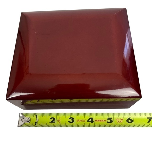 Rosewood Jewelry Box Made By Nobel Measures 6x5x2.75” Ivory Compartment Clean! - Picture 9 of 10